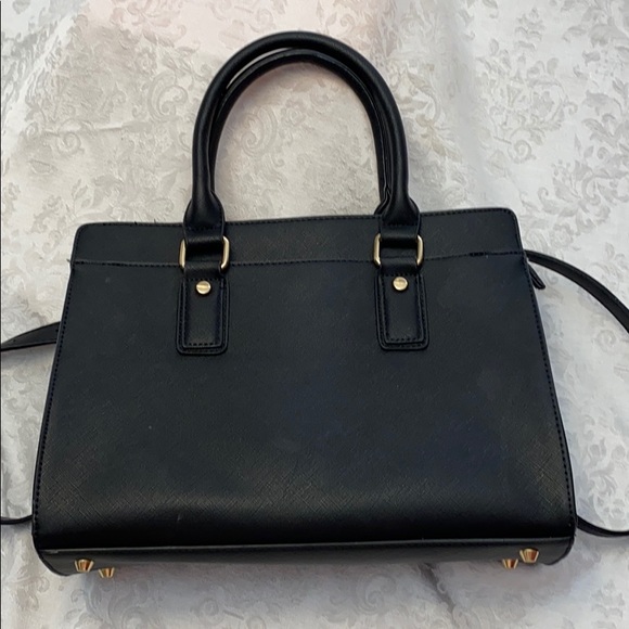 Mystique Boutique Handbags - EUC - Mystique - Versatile Satchel